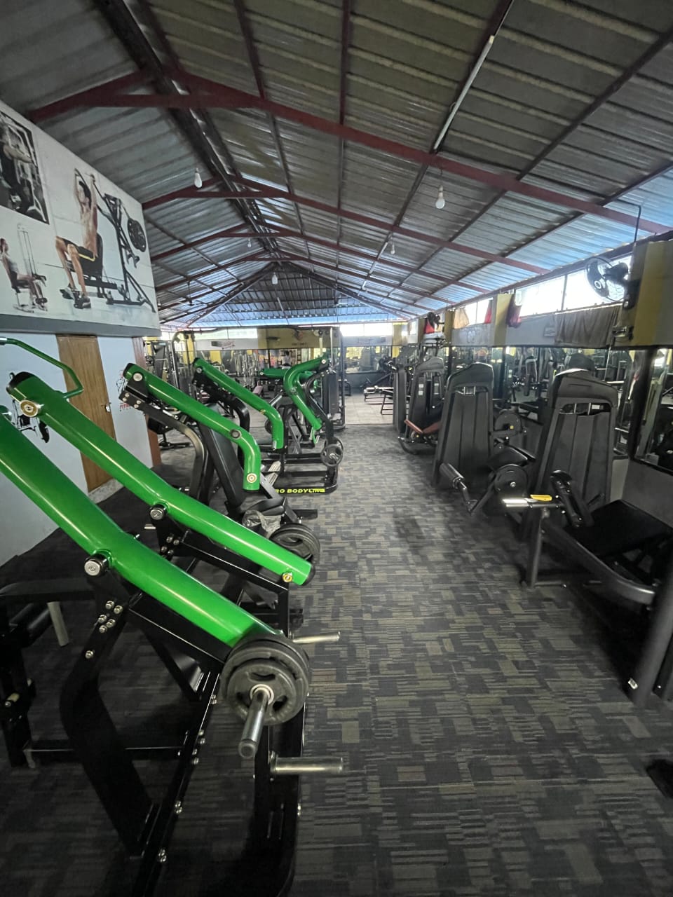 VIBRANT FITNESS STUDIO CHERUPLASSERY